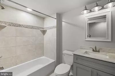 2129 Tasker Street, Philadelphia, PA 19145 - Photo 23