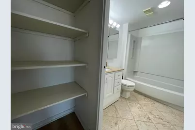530 S 2nd Street #501, Philadelphia, PA 19147 - Photo 23