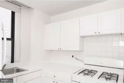 1218 Walnut Street #304, Philadelphia, PA 19107 - Photo 7