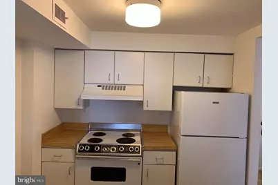 1211 Locust Street #3F, Philadelphia, PA 19107 - Photo 5