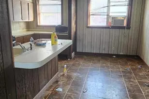 2240 Tyson Ave, Philadelphia, PA 19149 - Photo 11