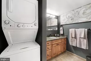 1420 Locust St, Philadelphia, PA 19102 - Photo 15