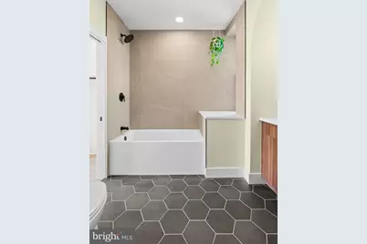 4503 N 19th Street #2, Philadelphia, PA 19140 - Photo 29