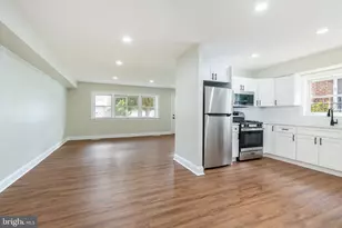 1721 Griffith St, Philadelphia, PA 19111 - Photo 3