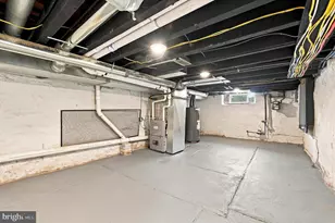 24 Westview St, Philadelphia, PA 19119 - Photo 25