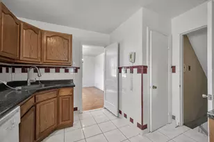 9505 Hilspach St, Philadelphia, PA 19115 - Photo 15