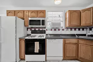 9505 Hilspach St, Philadelphia, PA 19115 - Photo 13