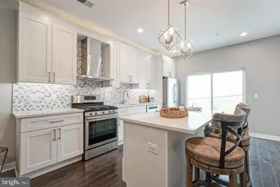 1939 S 6th Street, Philadelphia, PA 19148 - Photo 1