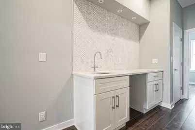 1939 S 6th Street, Philadelphia, PA 19148 - Photo 21