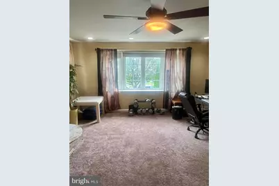807 Brighton Street, Philadelphia, PA 19111 - Photo 11
