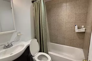 524 N Natrona St, Philadelphia, PA 19104 - Photo 9