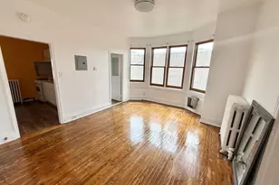 911 N 42nd St, Philadelphia, PA 19104 - Photo 5
