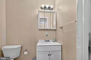 5913 N 6th St, Philadelphia, PA 19120 - Photo 15