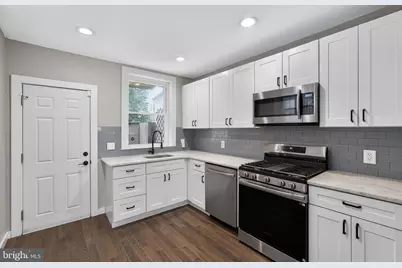 1911 S Lambert Street, Philadelphia, PA 19145 - Photo 9