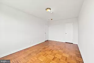2601 Pennsylvania Ave, Philadelphia, PA 19130 - Photo 19