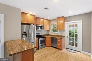 211 Mercer St, Philadelphia, PA 19125 - Photo 5