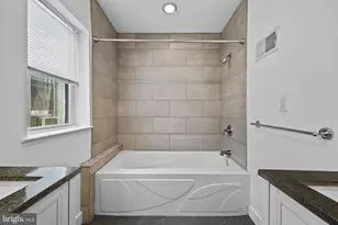 863 E Thompson St, Philadelphia, PA 19125 - Photo 25