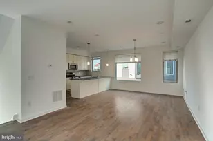 2104 Kensington Walk, Philadelphia, PA 19125 - Photo 19