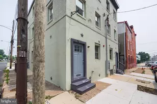 711 W Thompson St, Philadelphia, PA 19122 - Photo 15