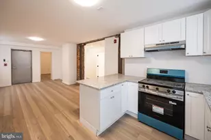 711 W Thompson St, Philadelphia, PA 19122 - Photo 5