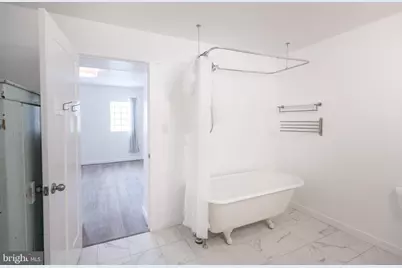 711 W Thompson Street #UNIT 2F, Philadelphia, PA 19122 - Photo 9
