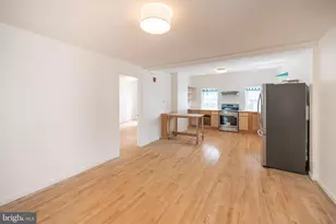 711 W Thompson St, Philadelphia, PA 19122 - Photo 1
