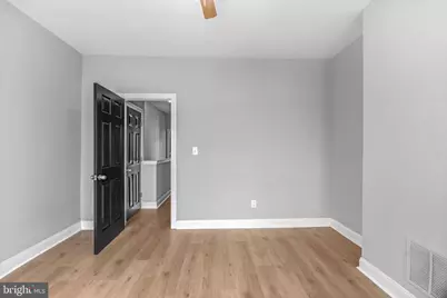 2461 N Garnet Street, Philadelphia, PA 19132 - Photo 23