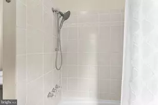 222 Jamestown St, Philadelphia, PA 19128 - Photo 27