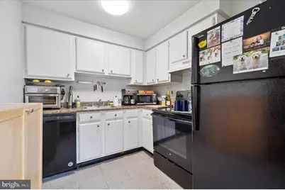 621 S 16th Street #3, Philadelphia, PA 19146 - Photo 9