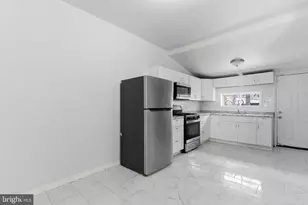 862 E Cornwall St, Philadelphia, PA 19134 - Photo 9