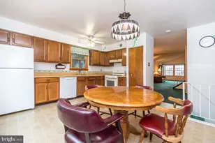 1119 Napier St, Philadelphia, PA 19116 - Photo 11