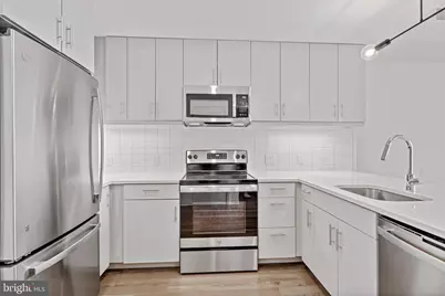569 N 5th Street #921, Philadelphia, PA 19123 - Photo 5