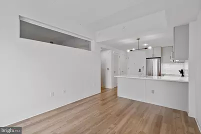 569 N 5th Street #921, Philadelphia, PA 19123 - Photo 9