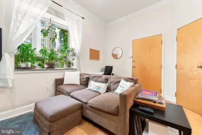 415 S 19th Street #PHF, Philadelphia, PA 19146 - Photo 7