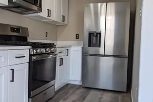 7529 Brentwood Rd, Philadelphia, PA 19151 - Photo 9