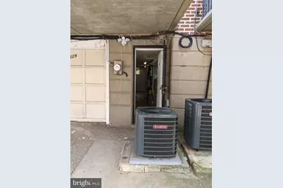 7529 Brentwood Road, Philadelphia, PA 19151 - Photo 35