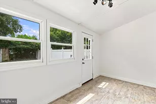 145 East St, Philadelphia, PA 19127 - Photo 9