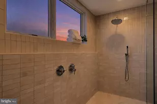 958 N 6th St, Philadelphia, PA 19123 - Photo 21