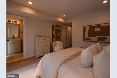 958 N 6th Street, Philadelphia, PA 19123 - Photo 19
