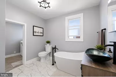 2329 E Cumberland Street, Philadelphia, PA 19125 - Photo 17