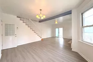 2241 Knorr St, Philadelphia, PA 19149 - Photo 9