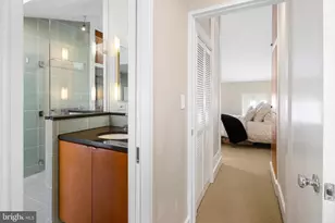 337 S Hicks St, Philadelphia, PA 19102 - Photo 27