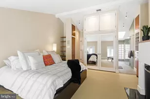 337 S Hicks St, Philadelphia, PA 19102 - Photo 31