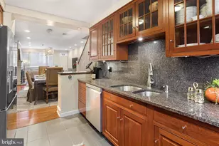 337 S Hicks St, Philadelphia, PA 19102 - Photo 13