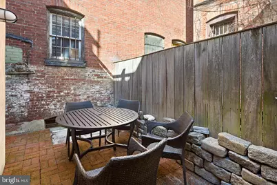 337 S Hicks Street, Philadelphia, PA 19102 - Photo 15