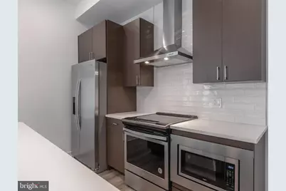 710 N 16th Street #401, Philadelphia, PA 19130 - Photo 5