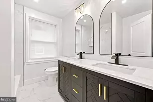1612 E Cliveden St, Philadelphia, PA 19150 - Photo 39