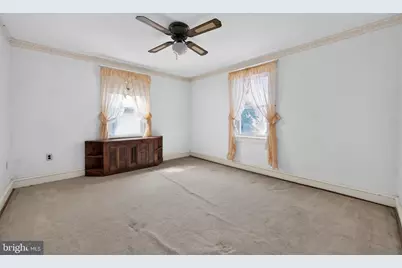 8061 Fairview Street, Philadelphia, PA 19136 - Photo 3