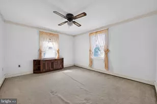 8061 Fairview St, Philadelphia, PA 19136 - Photo 3