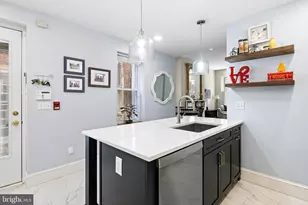 2005 Wallace St, Philadelphia, PA 19130 - Photo 11